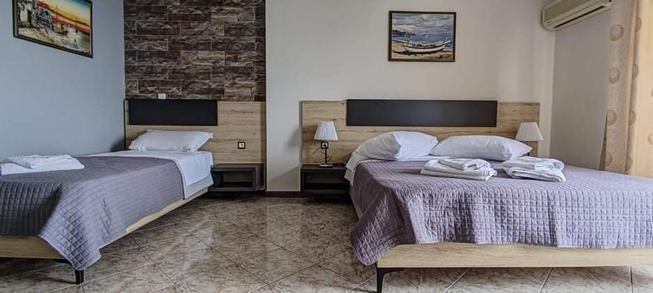 Hotel Klironomi Sarandë エクステリア 写真