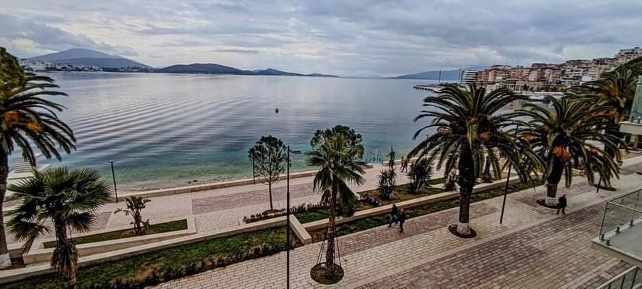 Hotel Klironomi Sarandë エクステリア 写真
