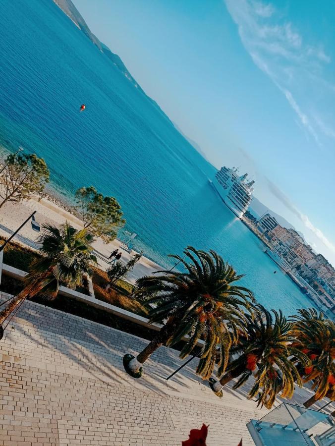 Hotel Klironomi Sarandë エクステリア 写真