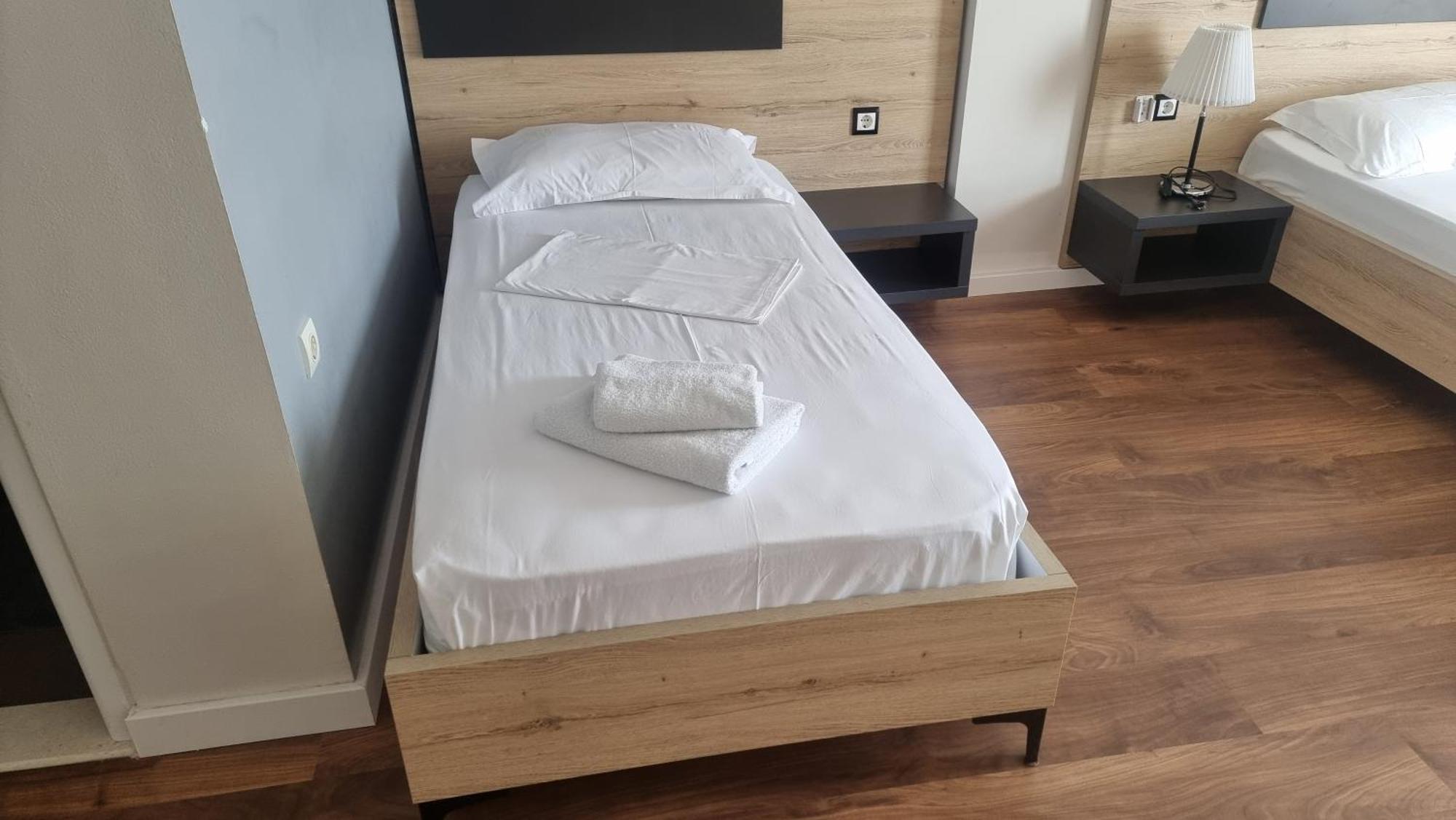 Hotel Klironomi Sarandë 部屋 写真