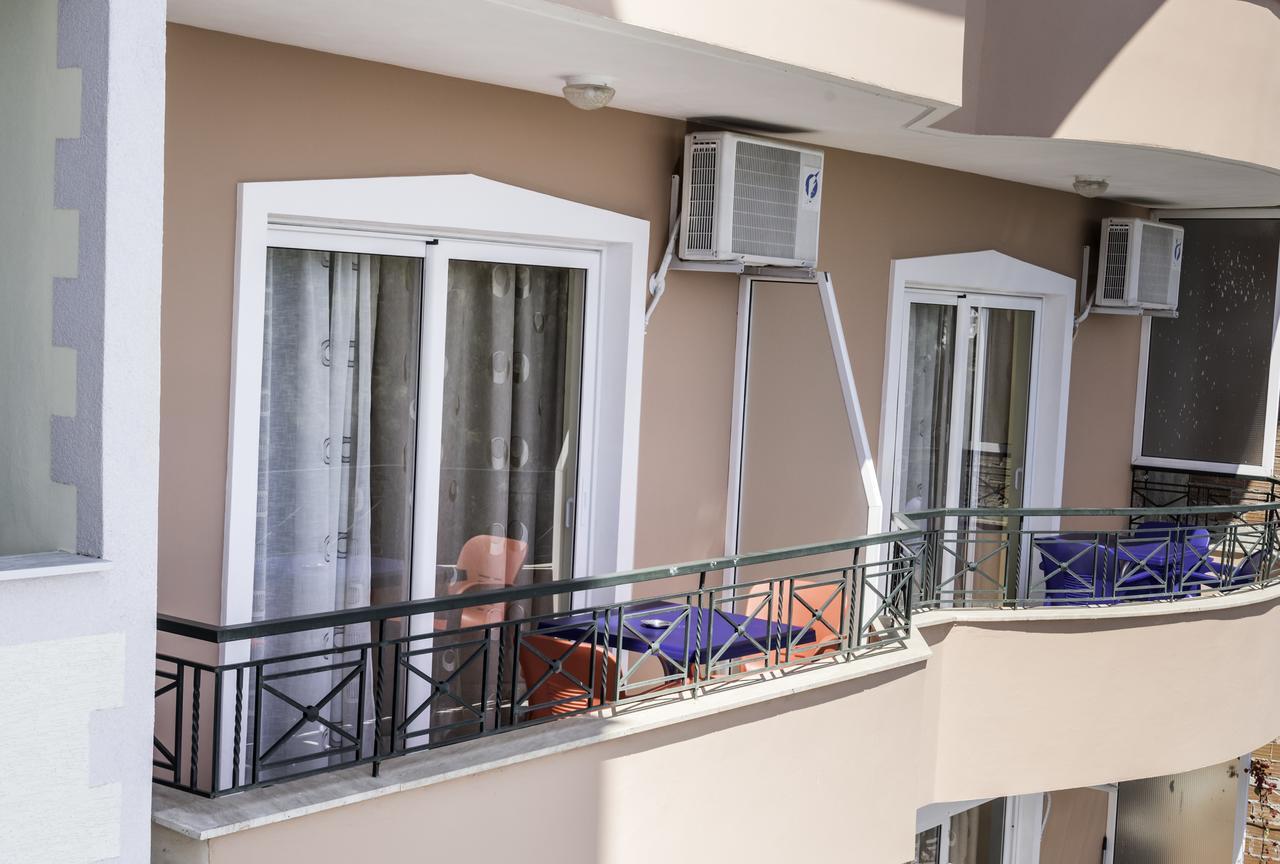 Hotel Klironomi Sarandë エクステリア 写真