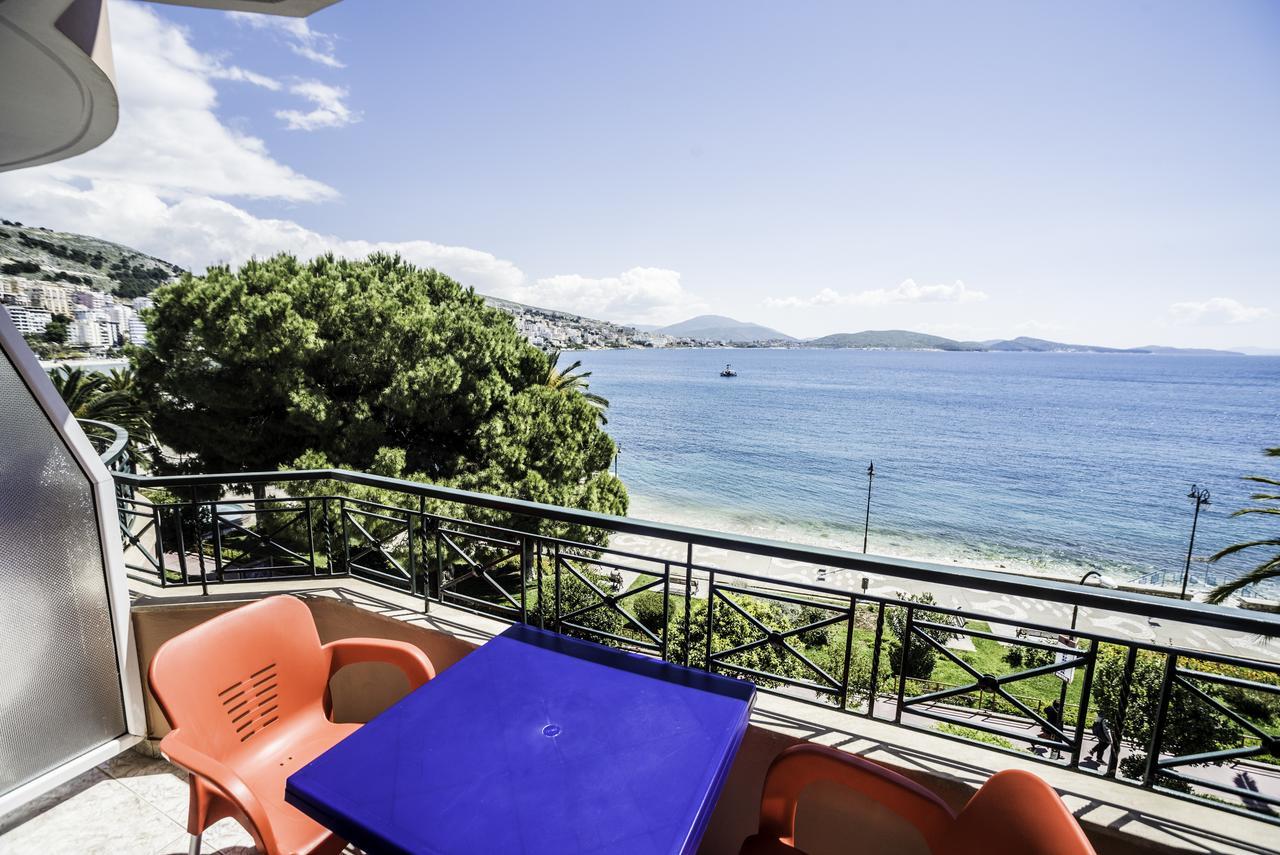 Hotel Klironomi Sarandë エクステリア 写真