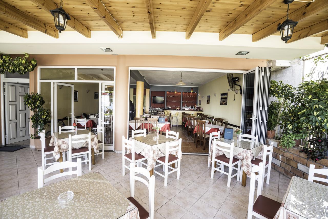 Hotel Klironomi Sarandë エクステリア 写真