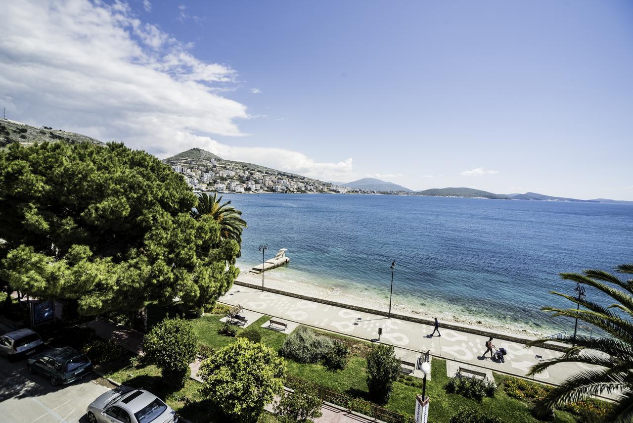 Hotel Klironomi Sarandë エクステリア 写真