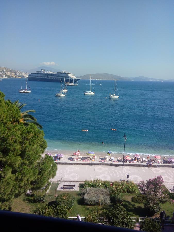 Hotel Klironomi Sarandë エクステリア 写真