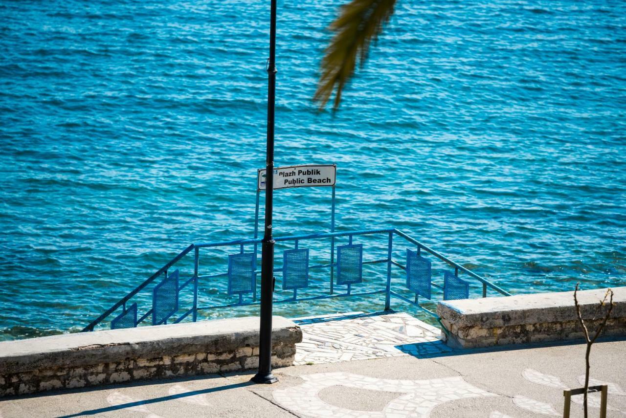 Hotel Klironomi Sarandë エクステリア 写真