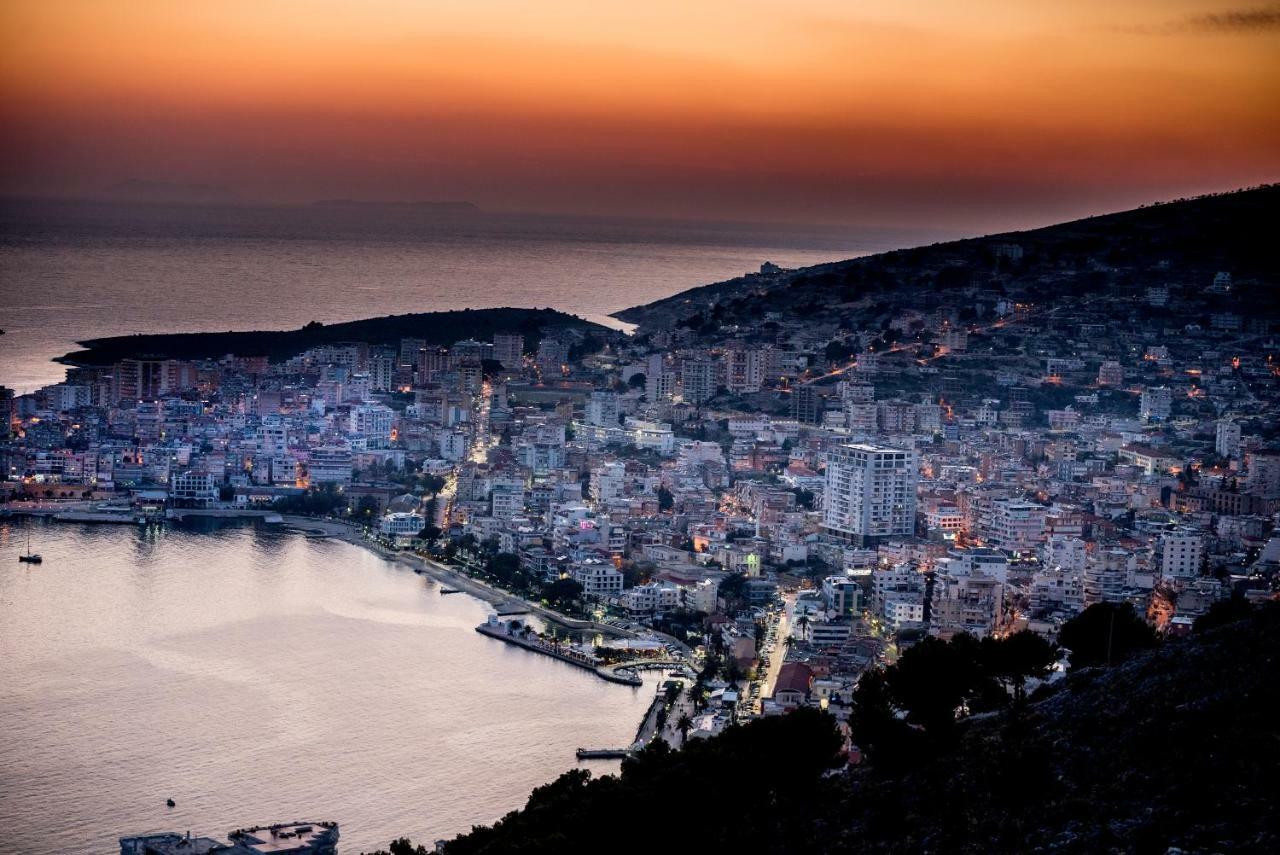 Hotel Klironomi Sarandë エクステリア 写真
